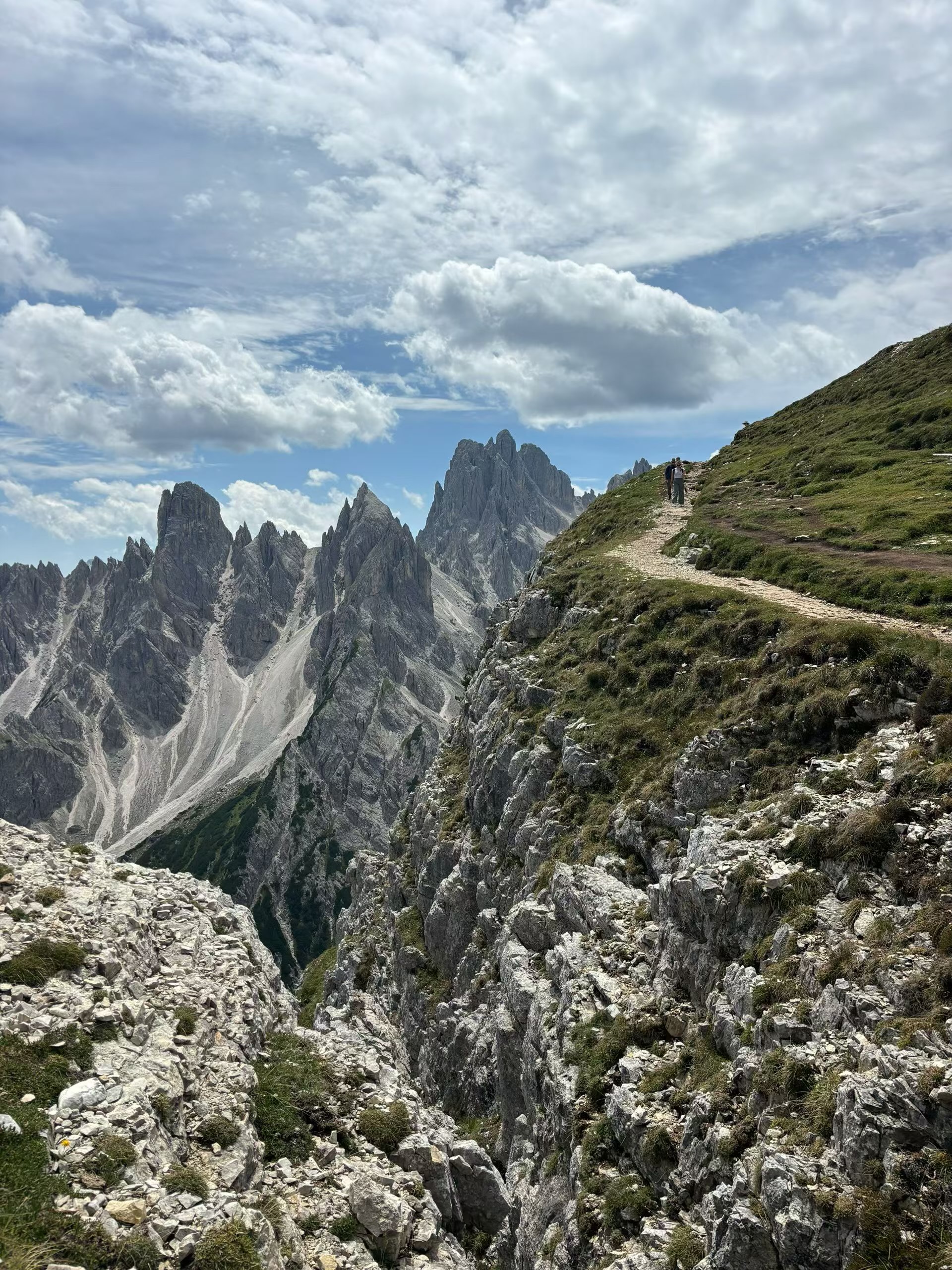 多洛米蒂山间风景